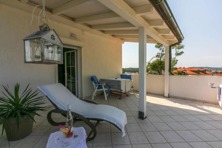 Banjol Apartment Rental