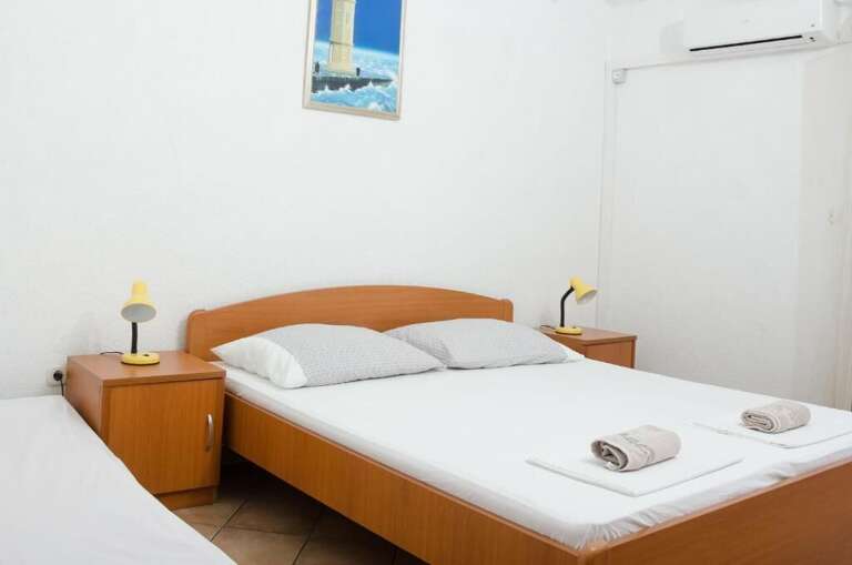 Sibinj Krmpotski Apartment Rental