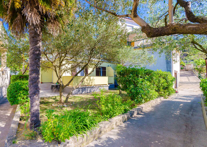 Supetarska Draga Apartment Rental