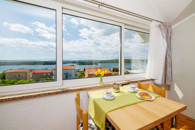 Punat Apartment Rental
