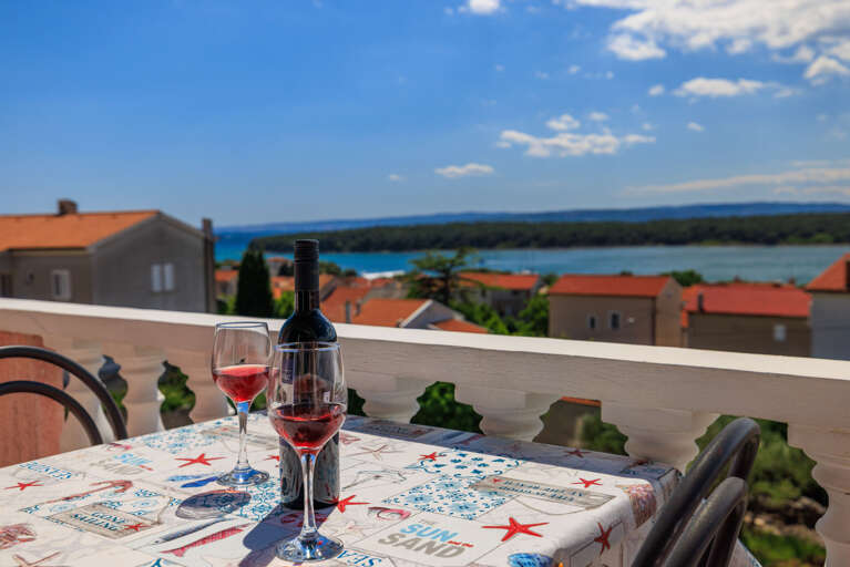 Punat Apartment Rental