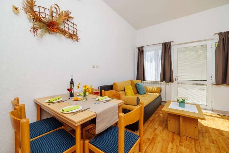 Punat Apartment Rental