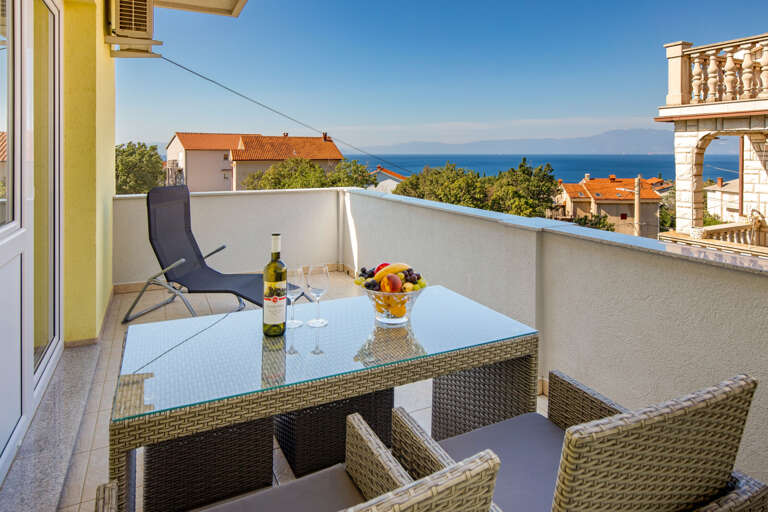 Kraljevica Apartment Rental