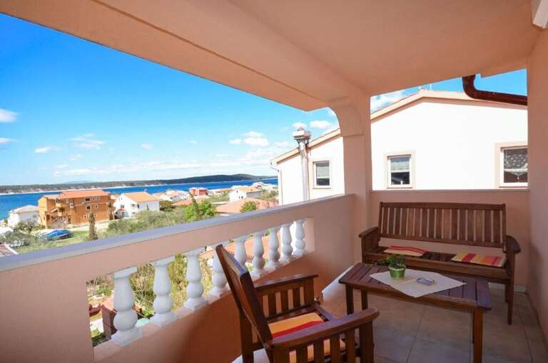 Barbat Na Rabu Apartment Rental
