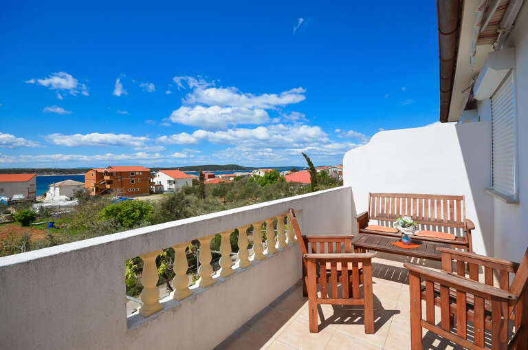 Barbat Na Rabu Apartment Rental
