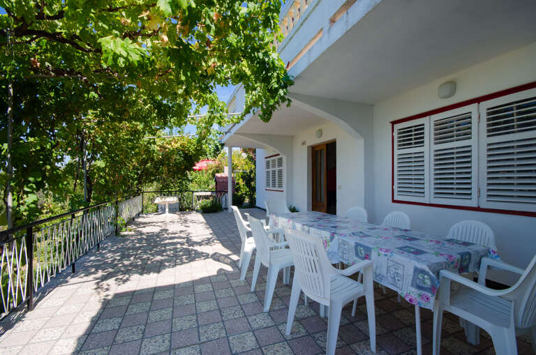Barbat Na Rabu Apartment Rental