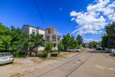 Apartments Tajči