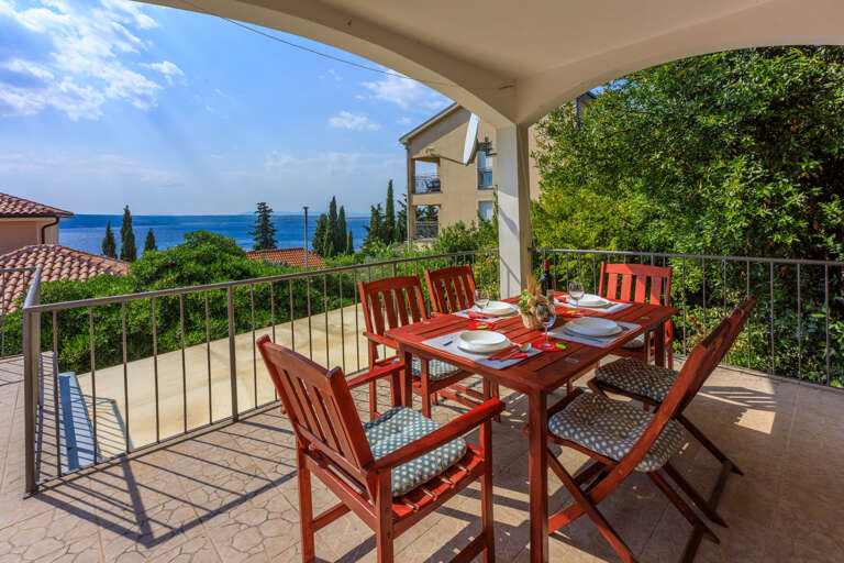 Crikvenica Apartment Rental