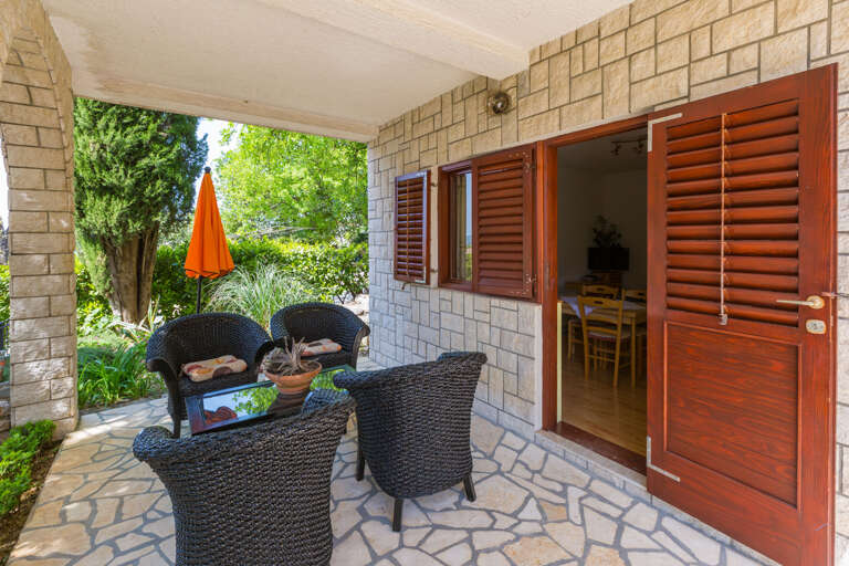Selce Apartment Rental