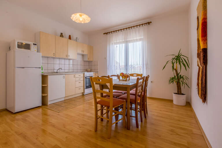 Selce Apartment Rental
