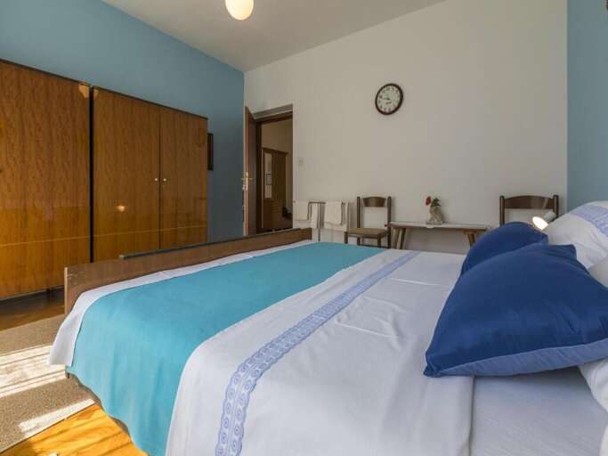 Selce Apartment Rental