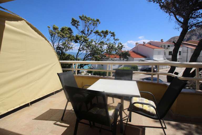Baska Apartment Rental
