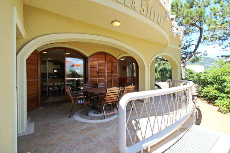 Baska Apartment Rental