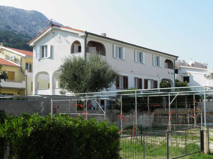 Baska Apartment Rental