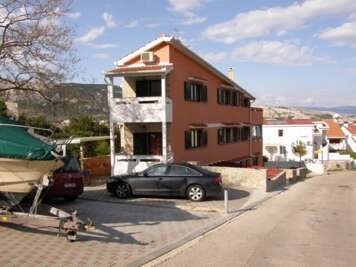 Apartments Pintar-Zarok