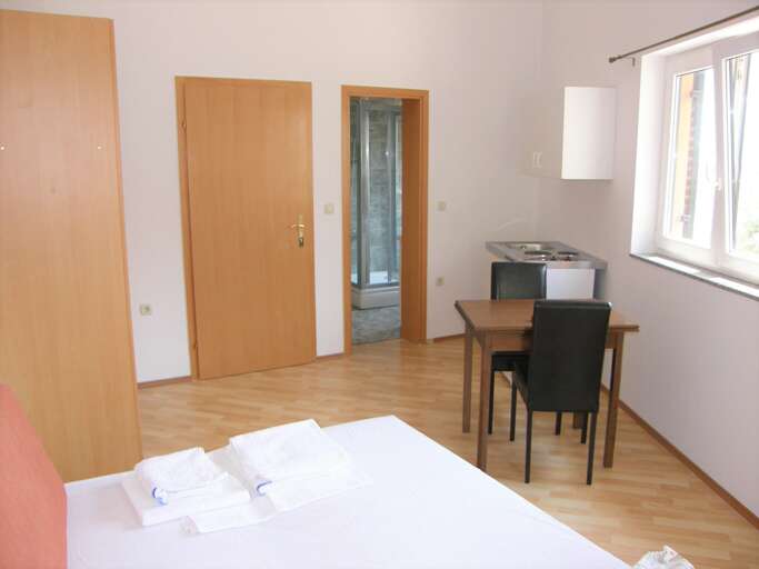Baska Apartment Rental