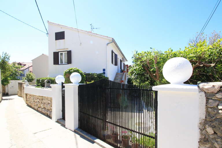 Baska Apartment Rental