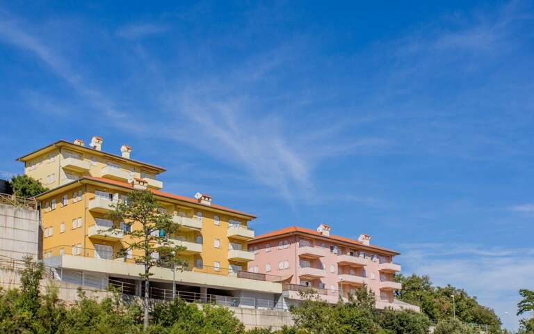 Apartment Dora
