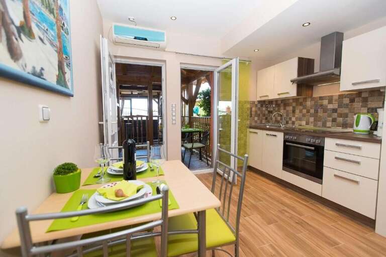 Crikvenica Apartment Rental