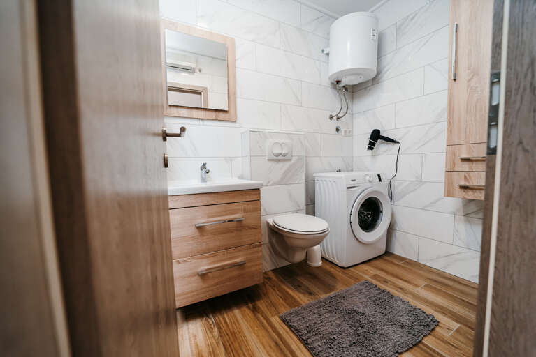 Komarna Apartment Rental