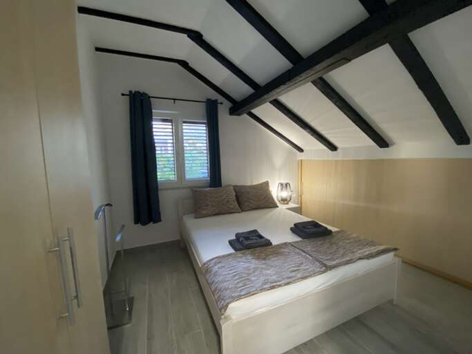 Grebastica Apartment Rental