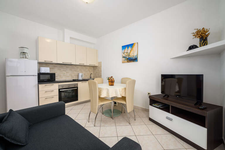 Drenje Apartment Rental