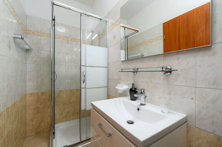 Drenje Apartment Rental