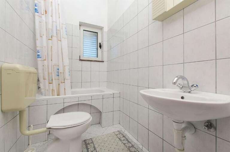Grebastica Apartment Rental