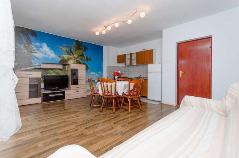 Vinisce Apartment Rental