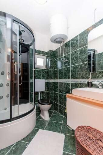 Vinisce Apartment Rental