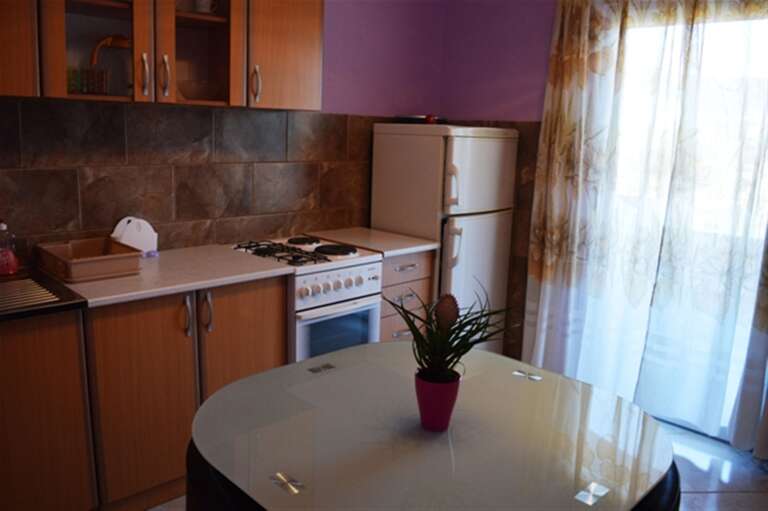 Vinisce Apartment Rental
