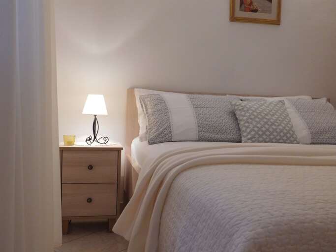 Milna Apartment Rental