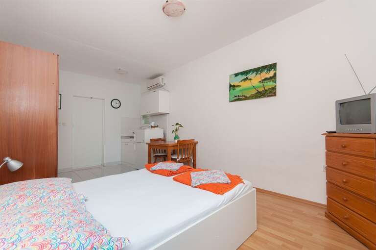 Tucepi Apartment Rental