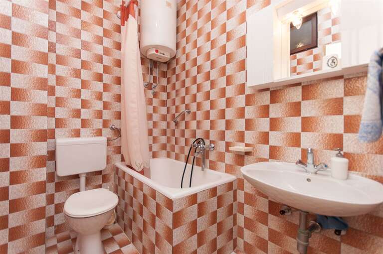 Tucepi Apartment Rental