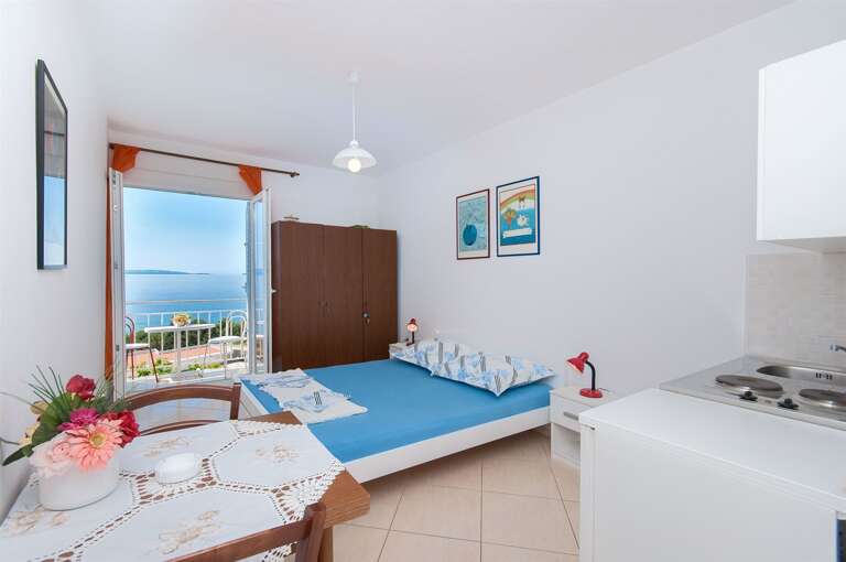 Tucepi Apartment Rental