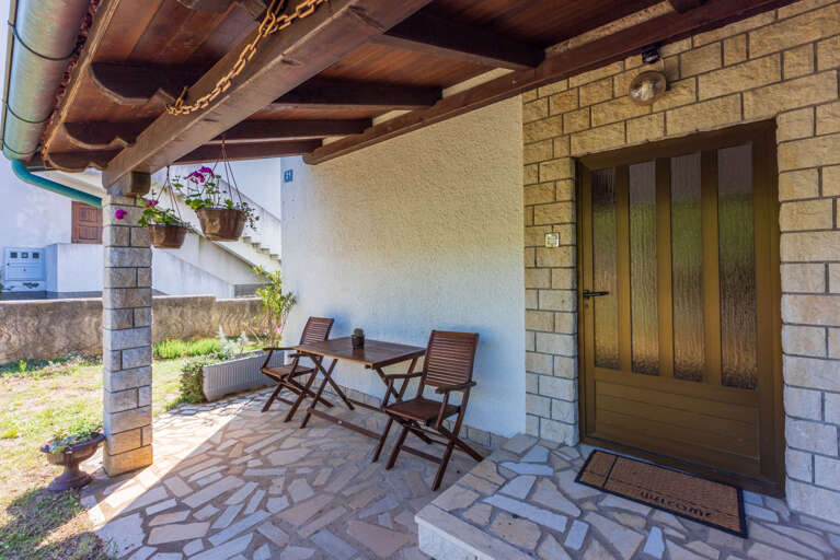 Punat Apartment Rental