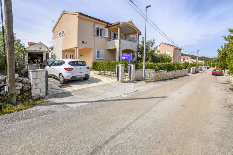 Rogoznica Apartment Rental
