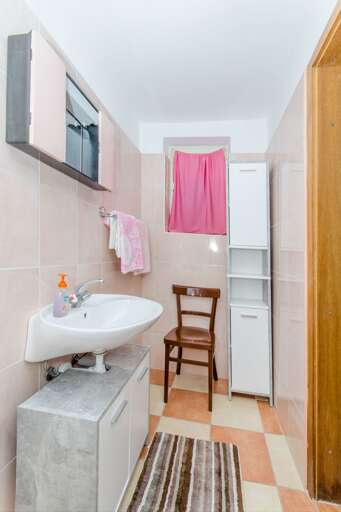 Makarska Apartment Rental