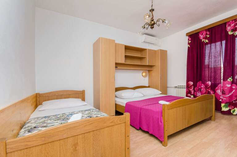 Makarska Rental Rental