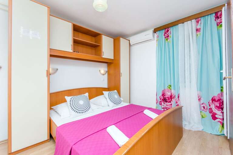 Makarska Rental Rental