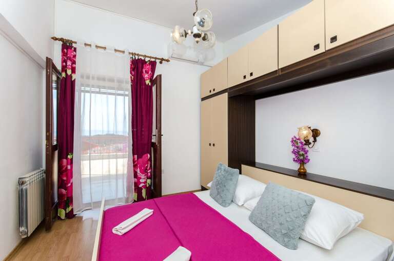 Makarska Rental Rental