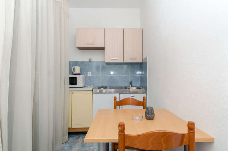 Makarska Apartment Rental