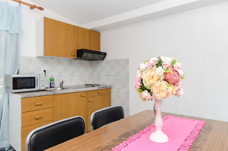 Makarska Apartment Rental