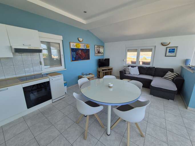 Necujam Apartment Rental