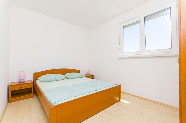 Necujam Apartment Rental