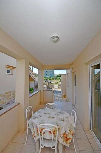 Novalja Apartment Rental