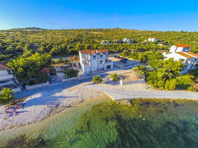 Podglavica Apartment Rental