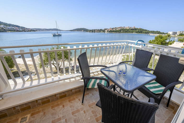 Podglavica Apartment Rental