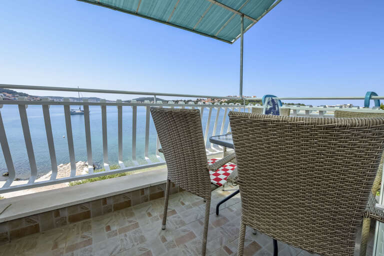 Podglavica Apartment Rental