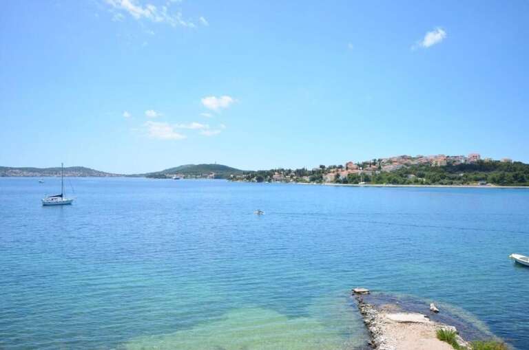 Podglavica Apartment Rental